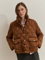 PARKA PESPUNTES ROMBOS LION